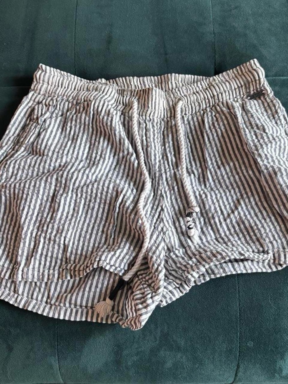 Women’s Striped Athletic Drawstring Shorts — Gray & White